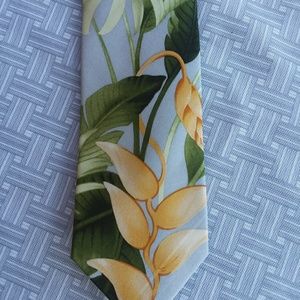 Tommy Bahama 100% silk floral tie